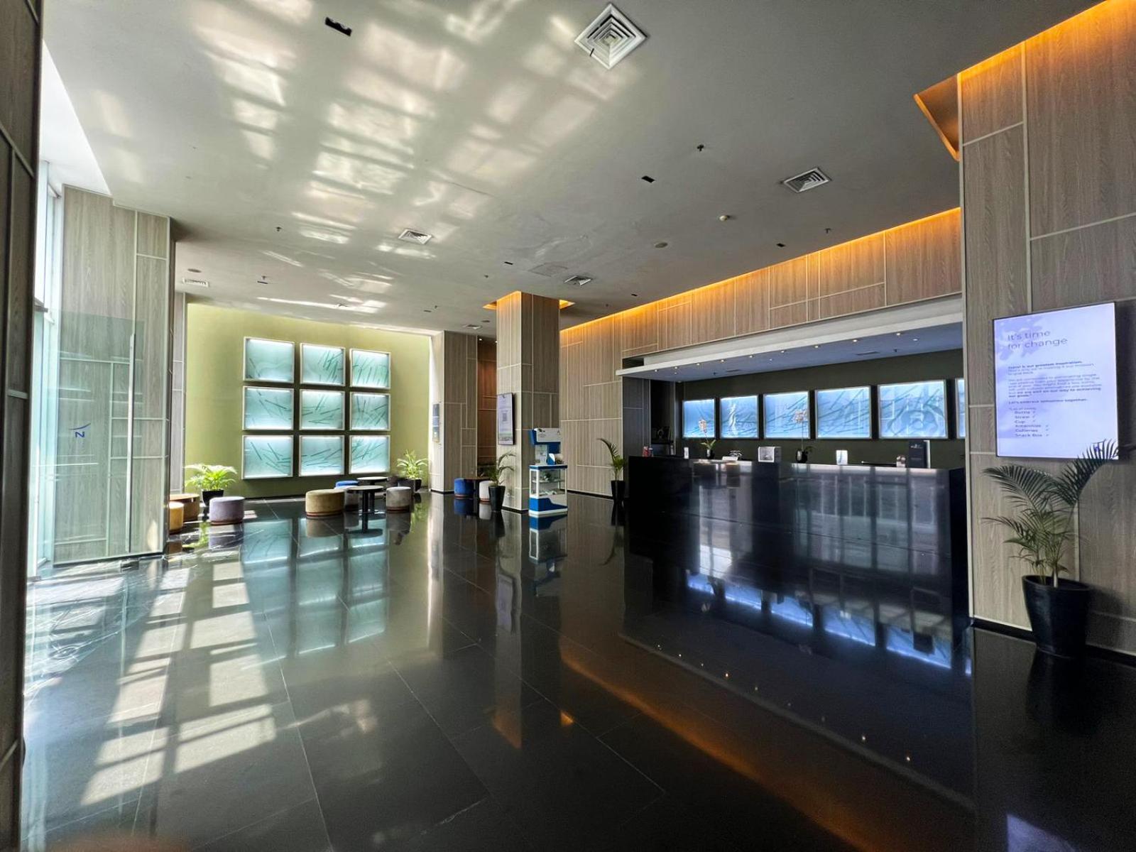 Novotel Bandung Exteriör bild