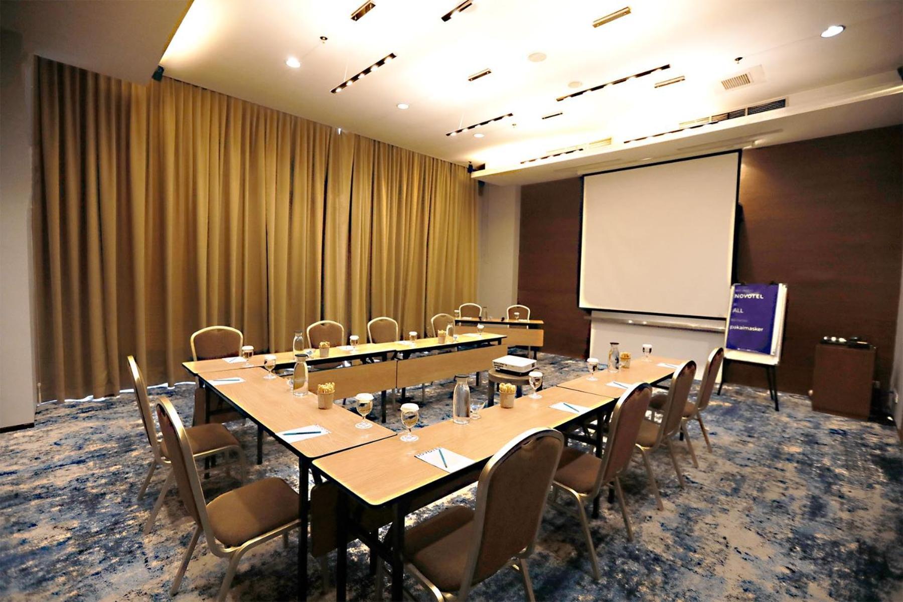 Novotel Bandung Exteriör bild