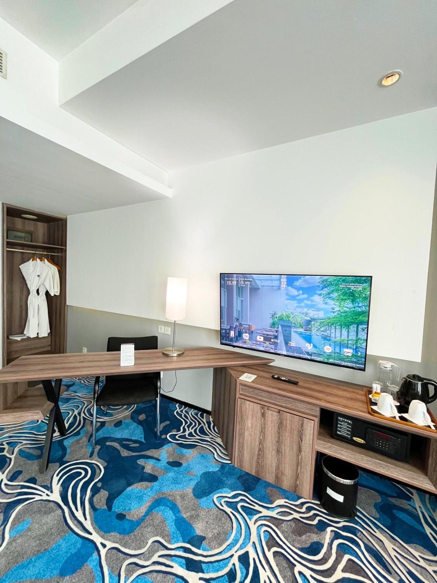 Novotel Bandung Exteriör bild