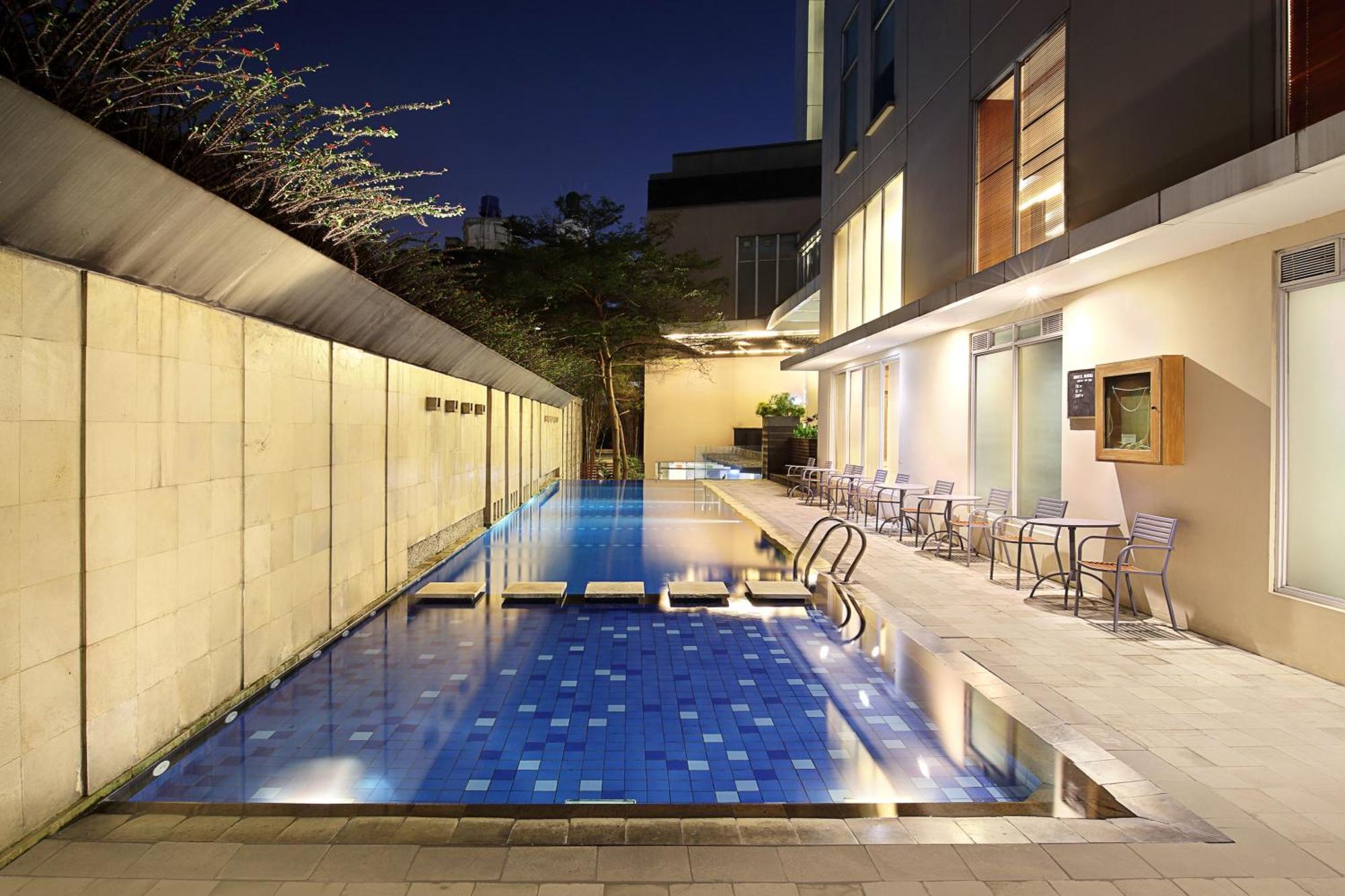 Novotel Bandung Exteriör bild