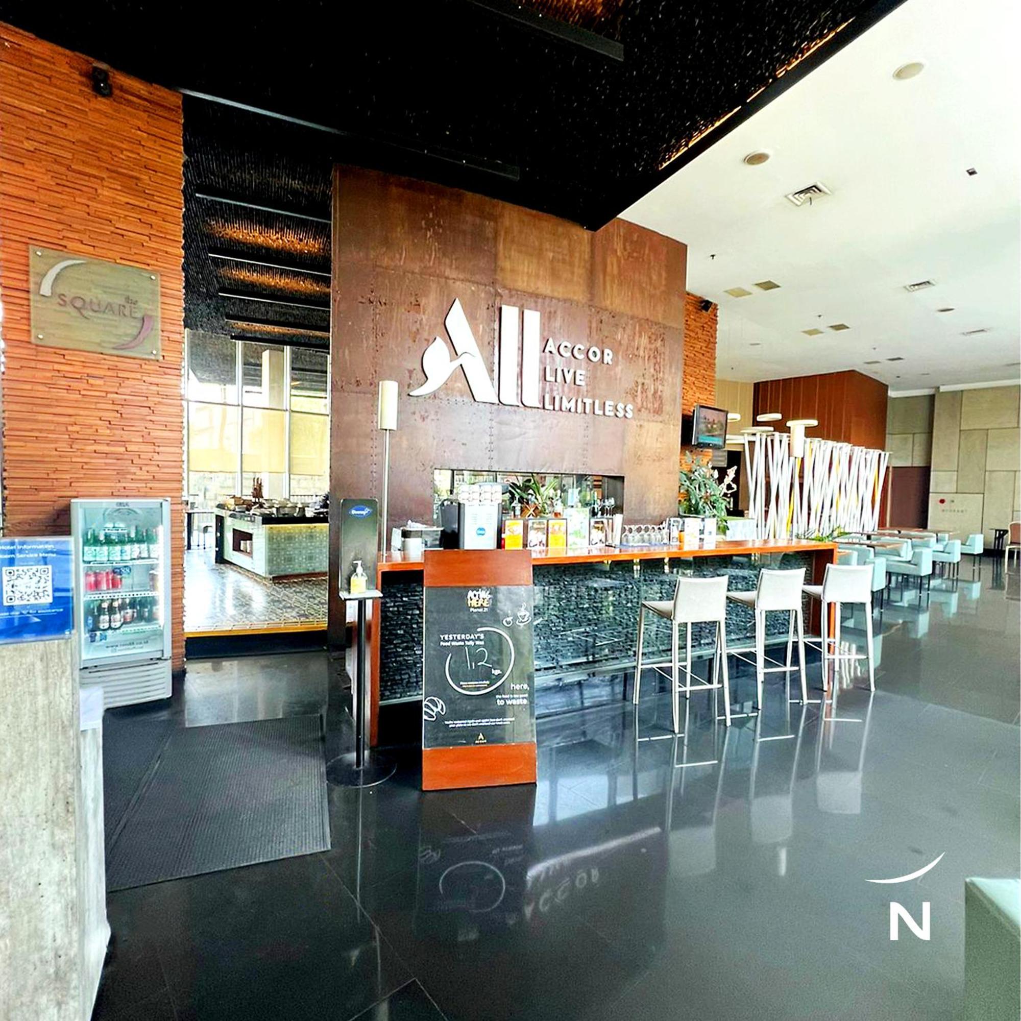 Novotel Bandung Exteriör bild