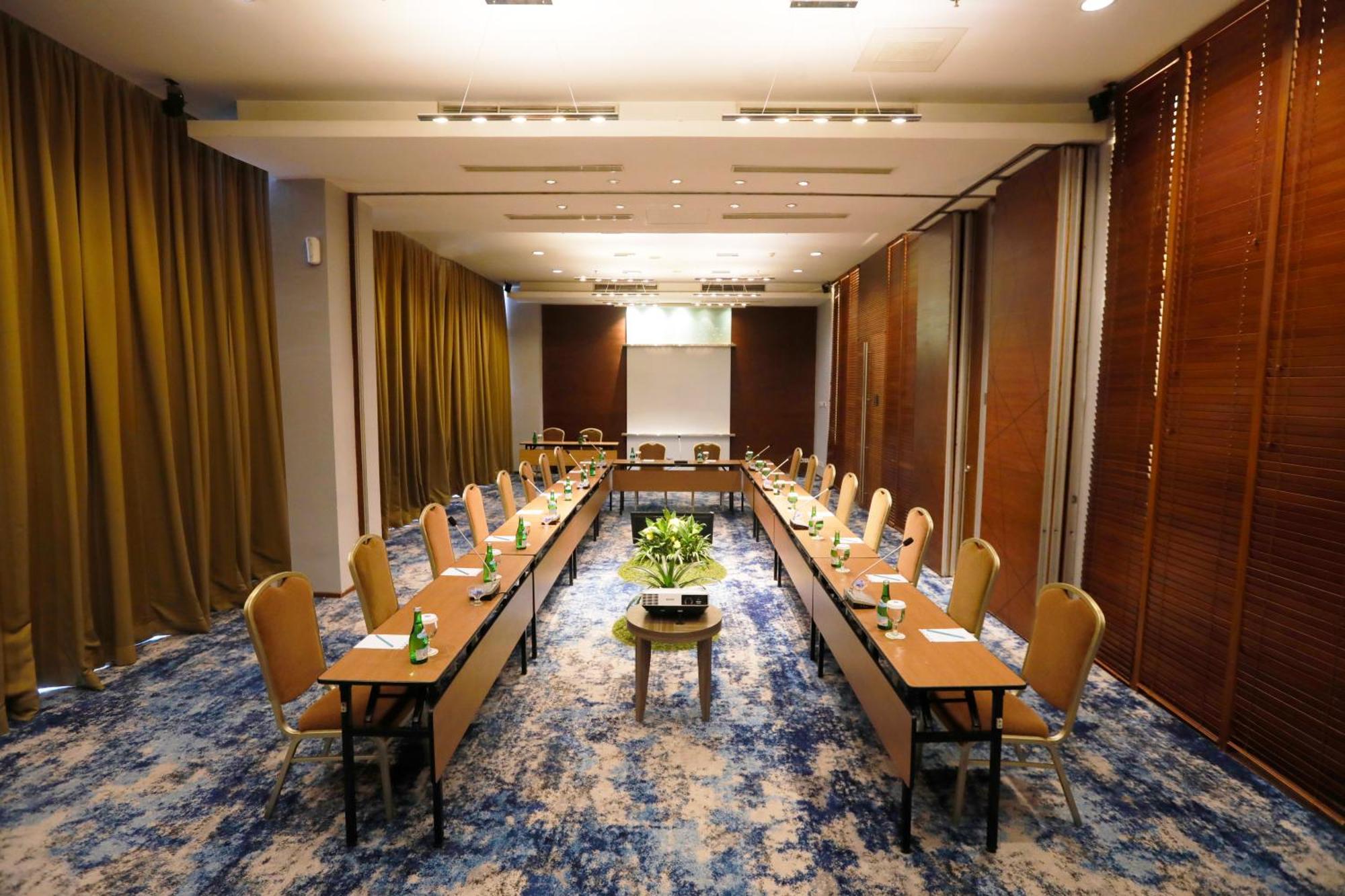 Novotel Bandung Exteriör bild